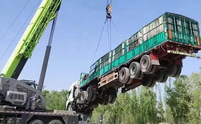 柳北区道路脱困救援案例